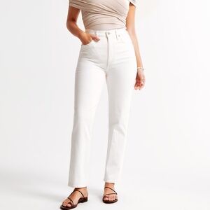Abercrombie Curve Love Ultra High Rise Ankle Straight Jean Cream 25S